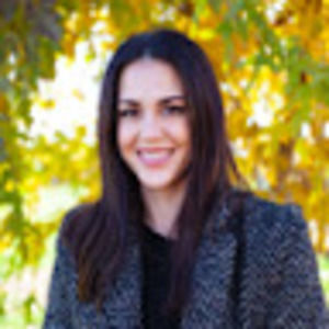 Meet your Posher, Danielle